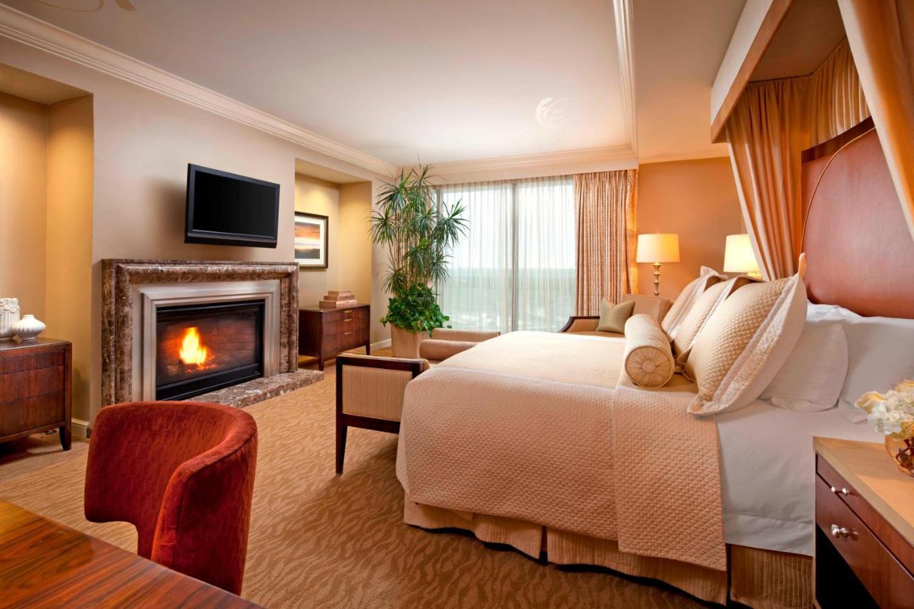 The St. Regis Houston Hotell Eksteriør bilde