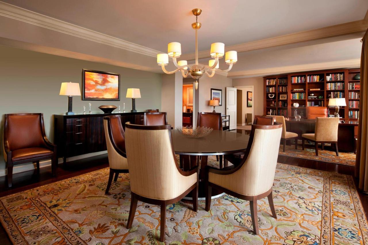 The St. Regis Houston Hotell Eksteriør bilde