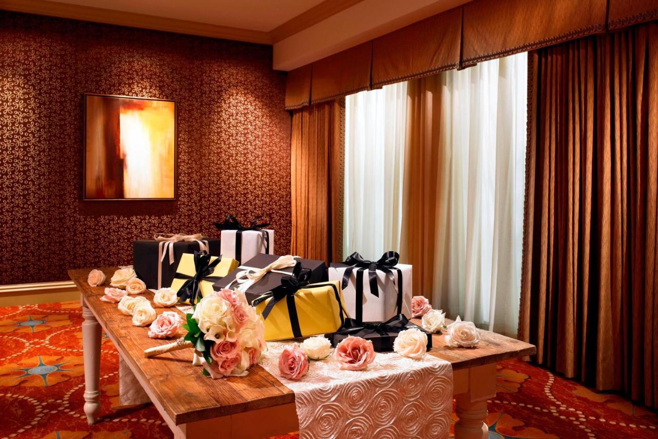 The St. Regis Houston Hotell Eksteriør bilde